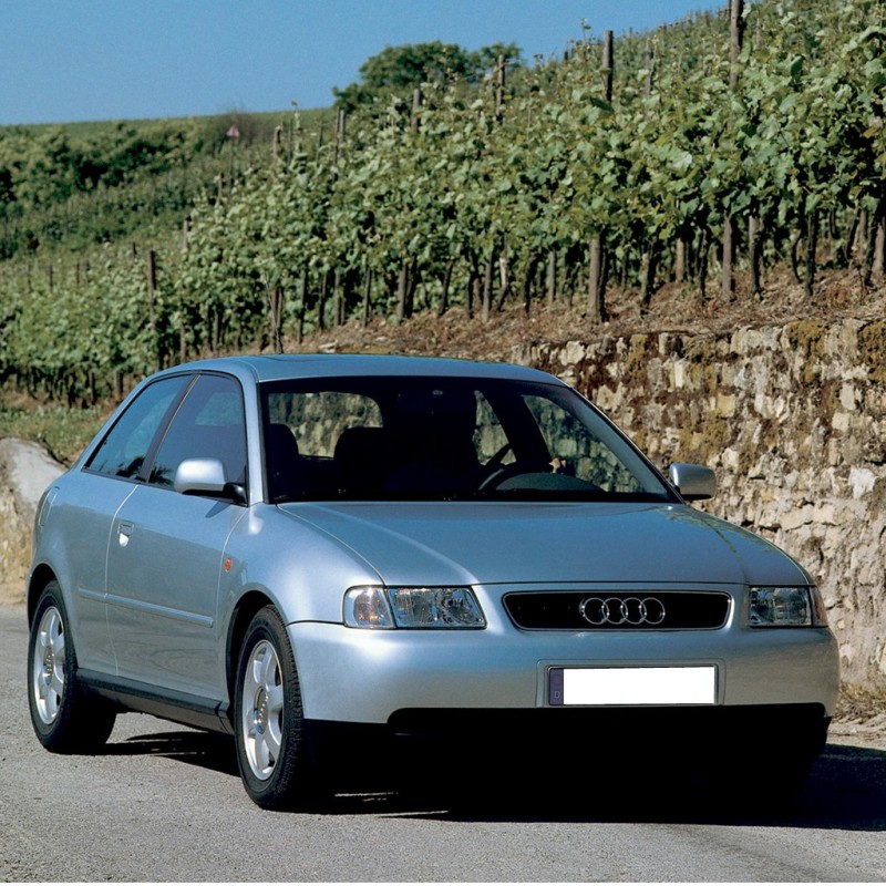 Audi A3 1997-2000 Kırmızı Üçgen Dörtlü Flaşör İkaz Düğmesi 8L0941509H