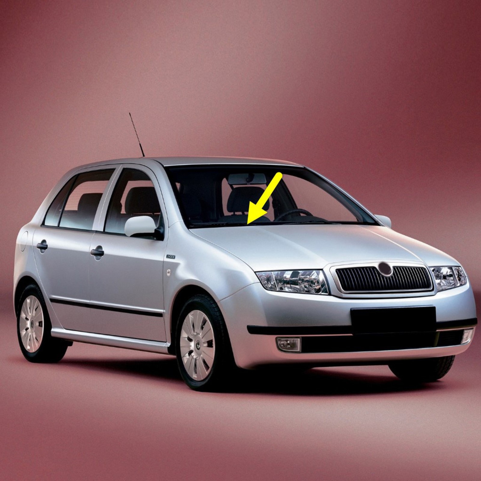 2000 y 2. Шкода Фабия 1. Шкода Фабия 2004 седан. Skoda Fabia 1.2 2003. Skoda Fabia mk1 седан.