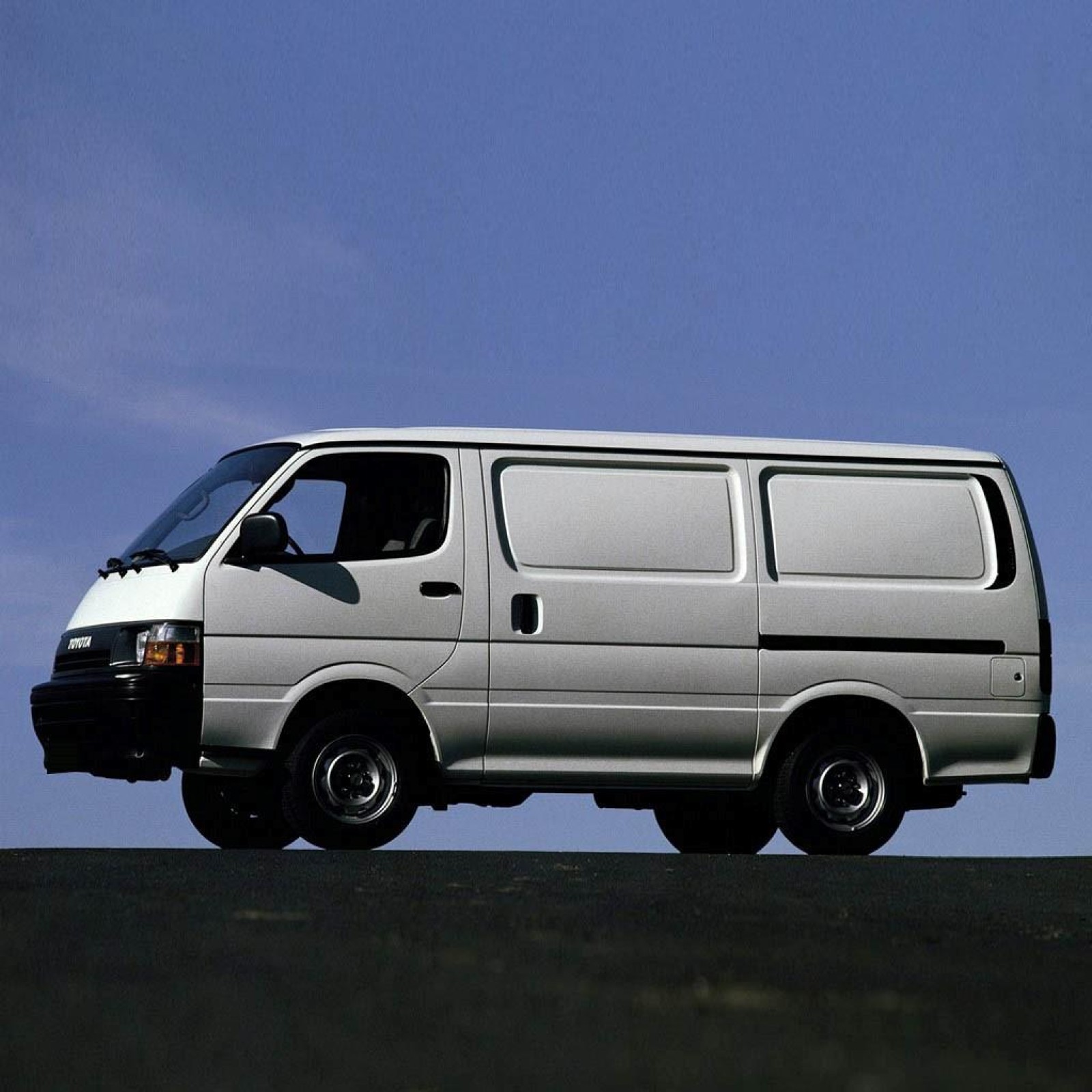 Toyota hiace. Toyota Hiace 1989. Toyota Hiace 1989 h100. Тойота Hiace 1989. Toyota Hiace 1989-2004 фургон.